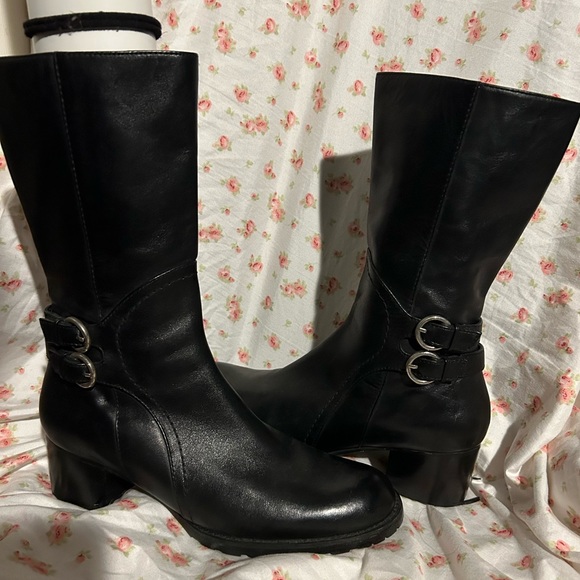 Black buckle boots - Picture 1 of 6